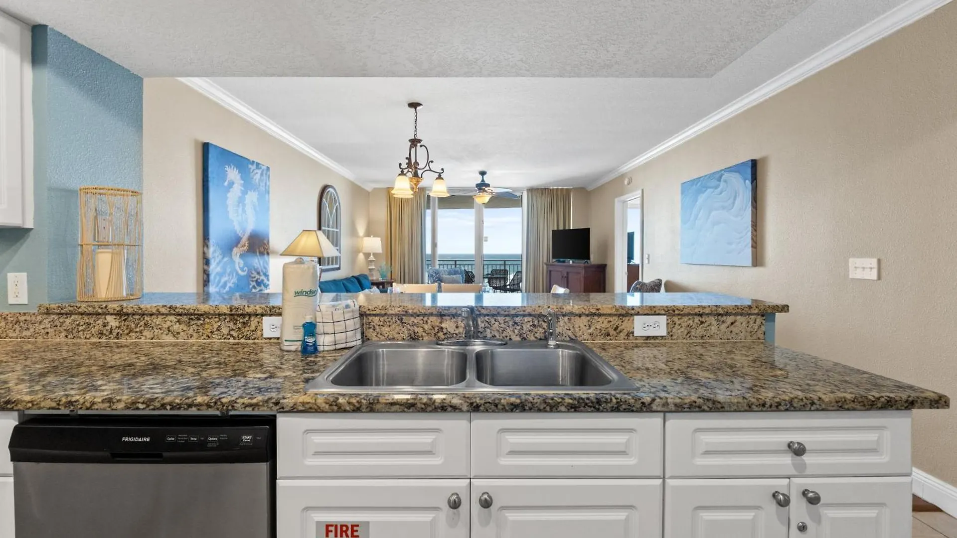 Holiday home Emerald Beach #636 By Book That Condo Panama City Beach