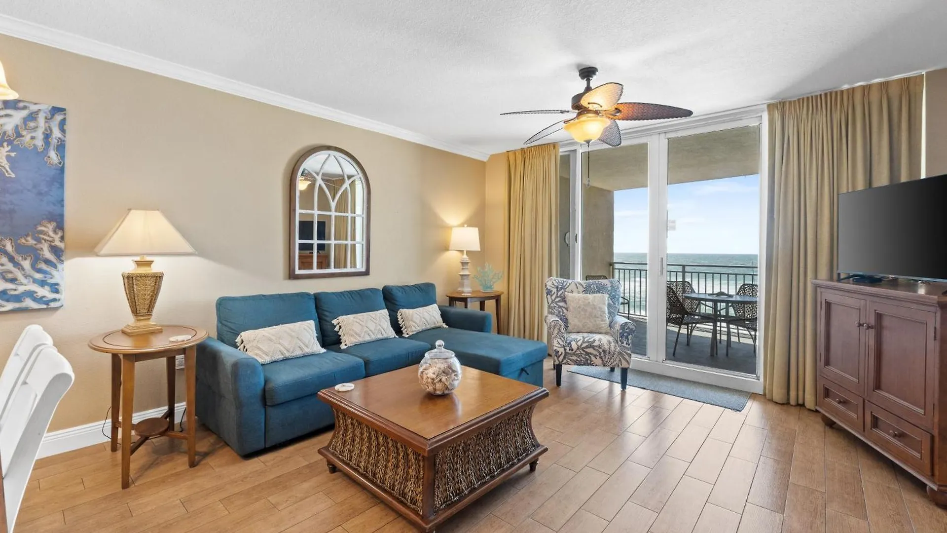 Holiday home Emerald Beach #636 By Book That Condo Panama City Beach United States
