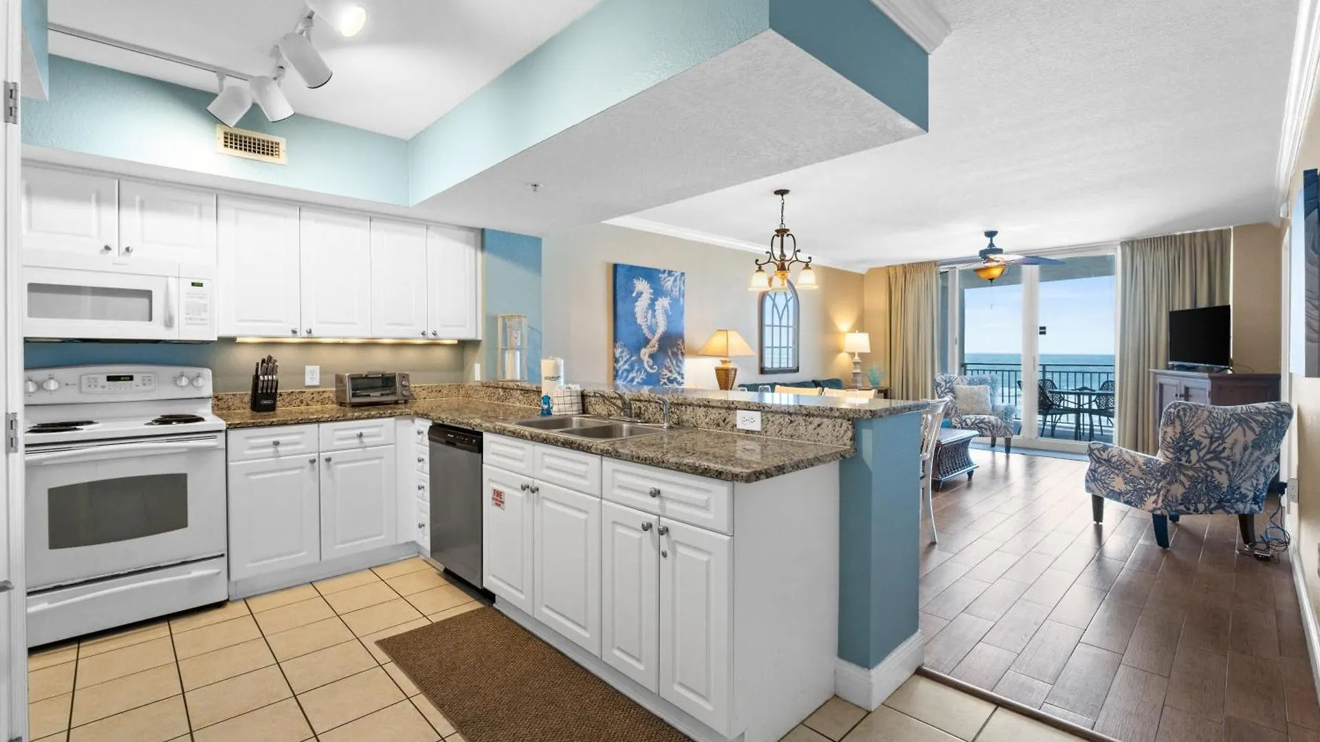 Holiday home Emerald Beach #636 By Book That Condo Panama City Beach United States